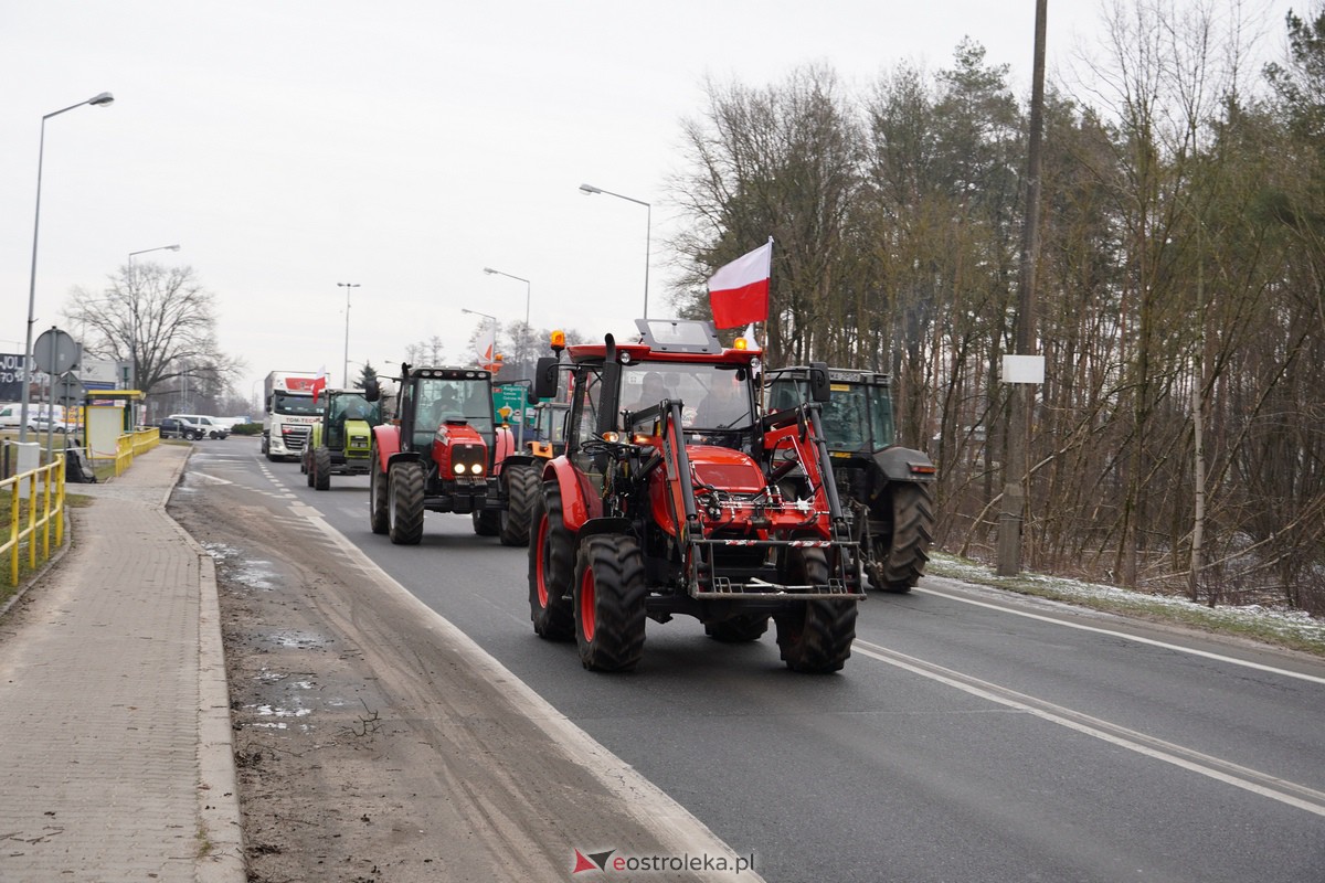Protest rolników także w Ostrołęce! Ciągniki na ulicach [9.02.2024] - zdjęcie #23 - eOstroleka.pl