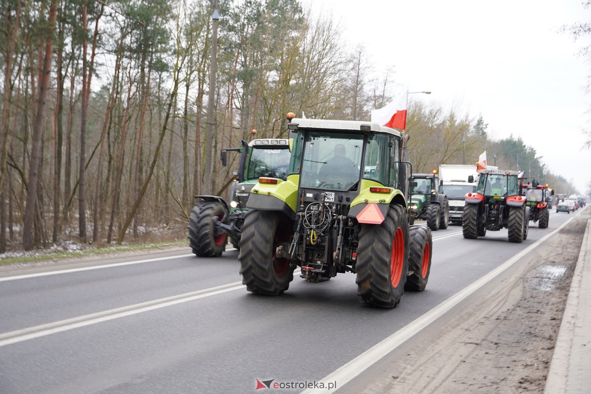 Protest rolników także w Ostrołęce! Ciągniki na ulicach [9.02.2024] - zdjęcie #26 - eOstroleka.pl
