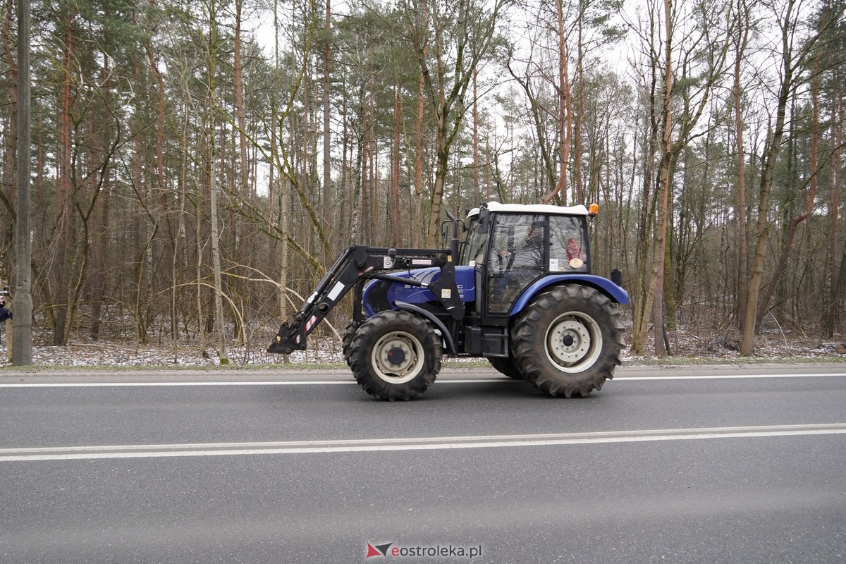 Protest rolników także w Ostrołęce! Ciągniki na ulicach [9.02.2024] - zdjęcie #32 - eOstroleka.pl