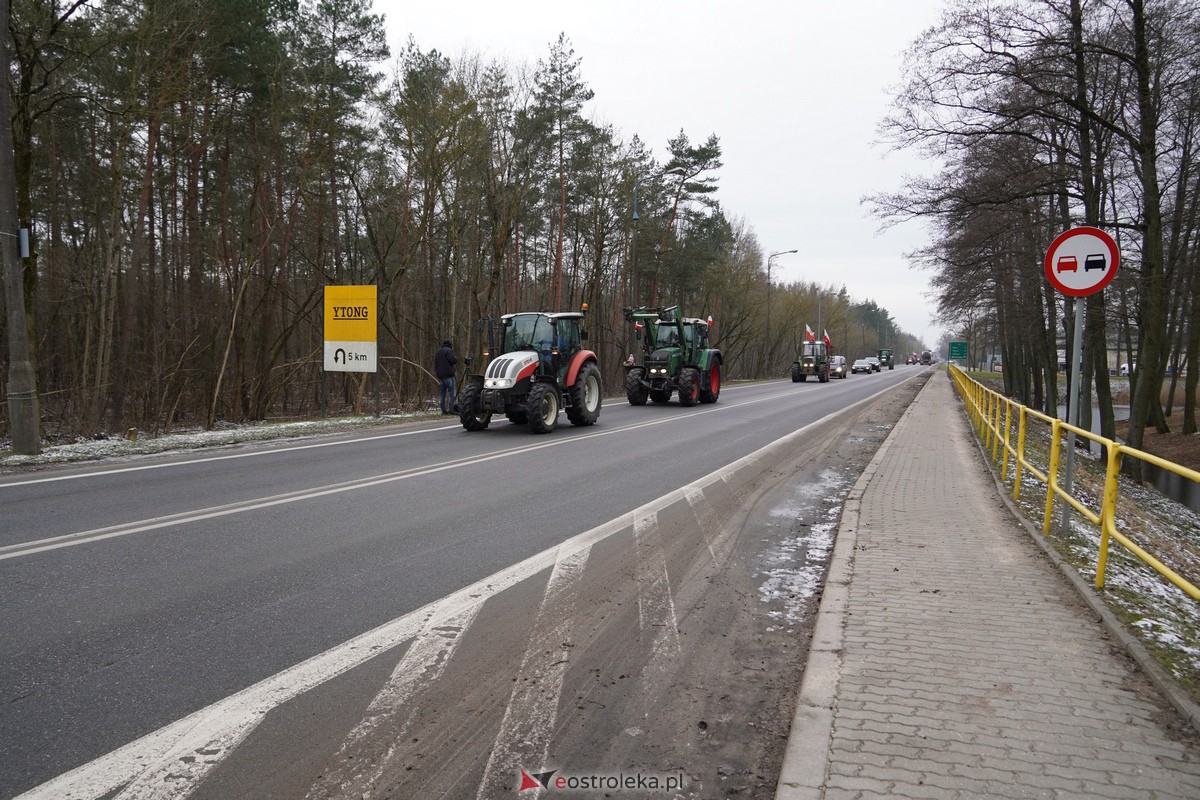 Protest rolników także w Ostrołęce! Ciągniki na ulicach [9.02.2024] - zdjęcie #35 - eOstroleka.pl