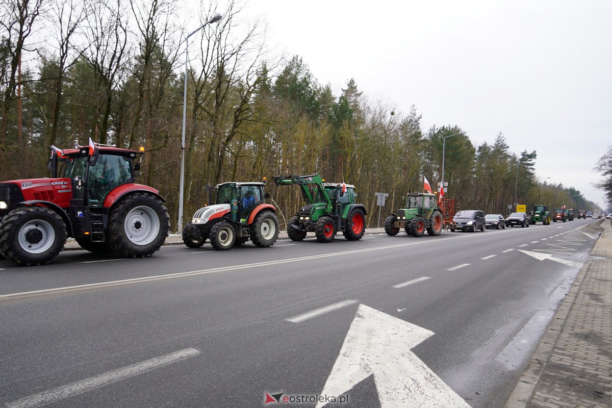 Protest rolników także w Ostrołęce! Ciągniki na ulicach [9.02.2024] - zdjęcie #39 - eOstroleka.pl