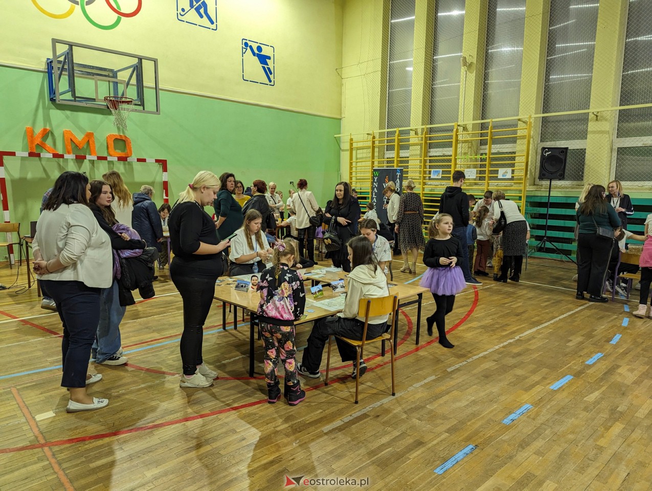 Spotkanie z Zeusem Olimpijczykiem w Szkole Podstawowej nr 2 [16.02.2024] - zdjęcie #36 - eOstroleka.pl
