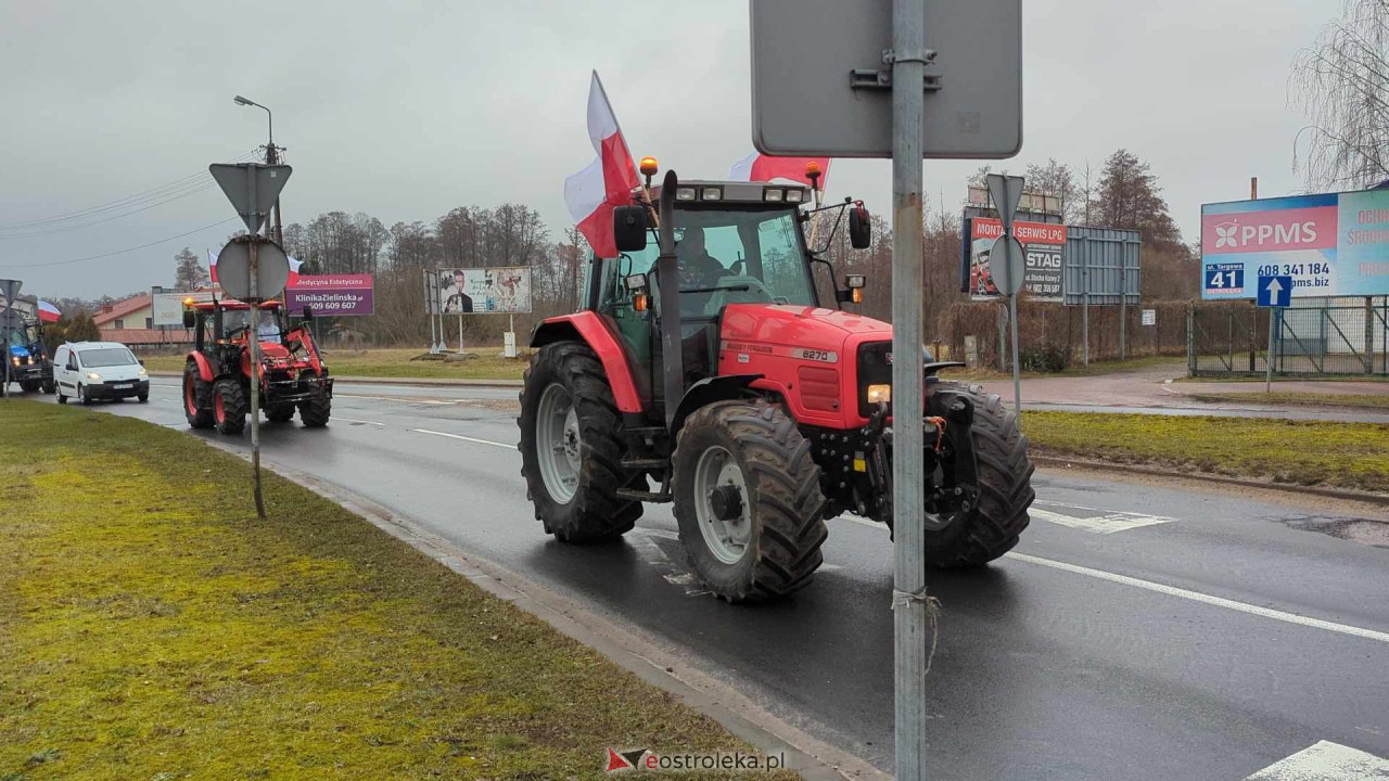 Protest rolników w Ostrołęce [21.02.2024] - zdjęcie #1 - eOstroleka.pl