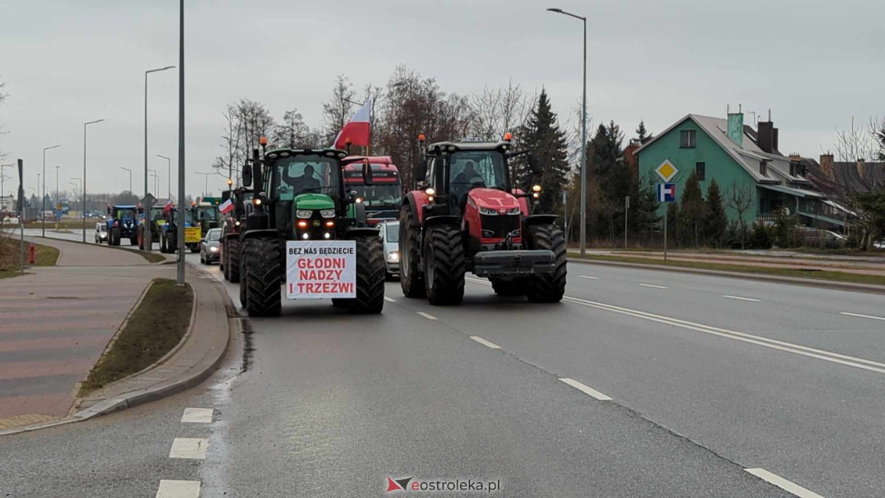 Protest rolników w Ostrołęce [21.02.2024] - zdjęcie #37 - eOstroleka.pl