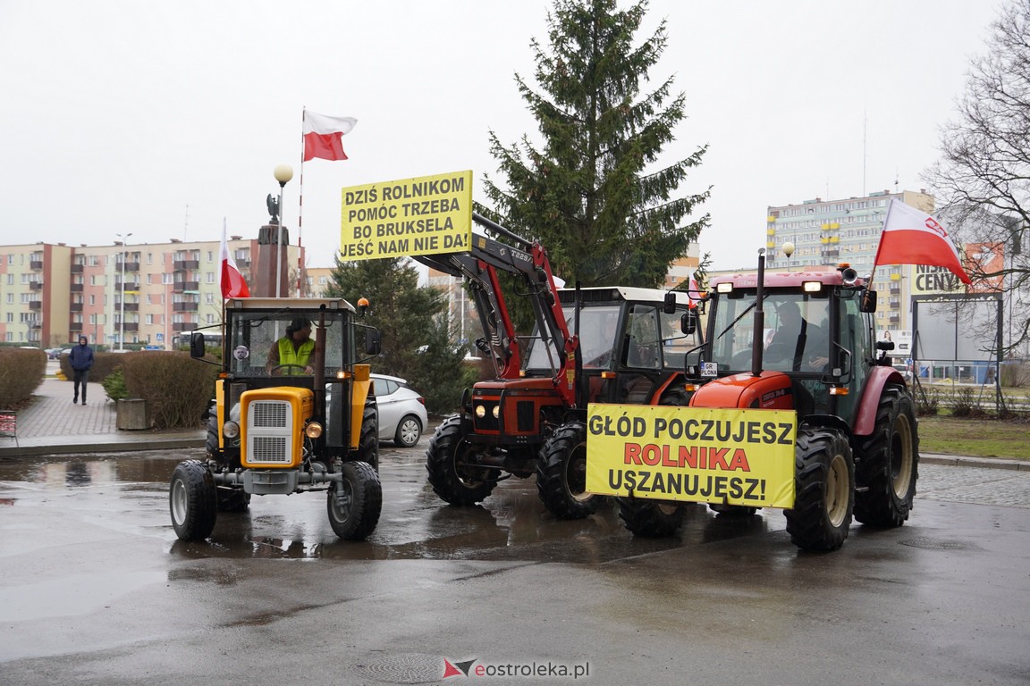 Akcja protestacyjna pszczelarzy w Ostrołęce [21.02.2024] - zdjęcie #37 - eOstroleka.pl