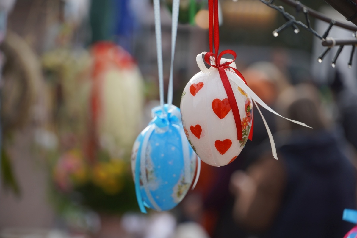 Rzekuński Jarmark Wielkanocny: Tradycja i radość w sercu Mazowsza [16.03.2024] - zdjęcie #35 - eOstroleka.pl