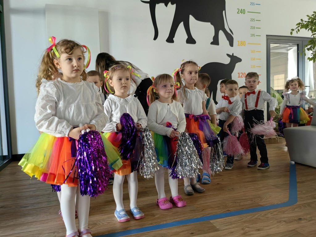 Warsztaty kreatywne dla przedszkolaków Bajkowy Ogród Wartości - zdjęcie #24 - eOstroleka.pl