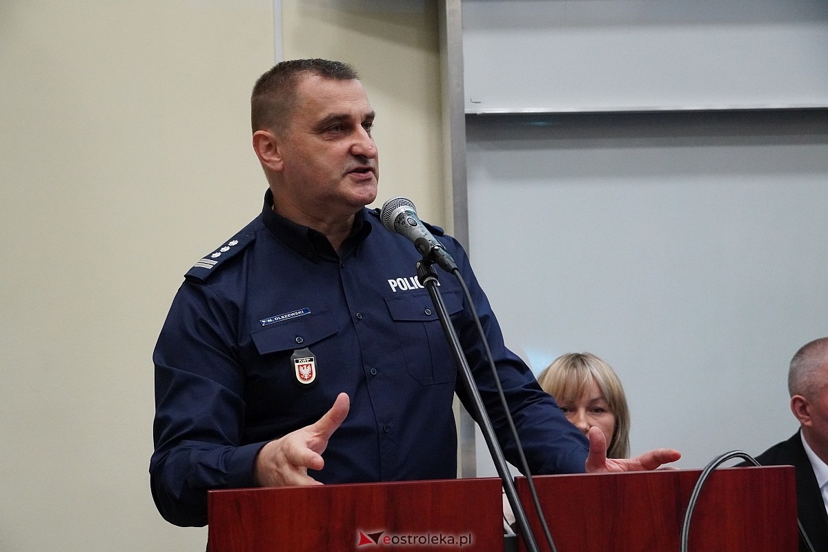 Debata społeczna z ostrołęcką policją - inauguracja [25.04.2024] - zdjęcie #25 - eOstroleka.pl