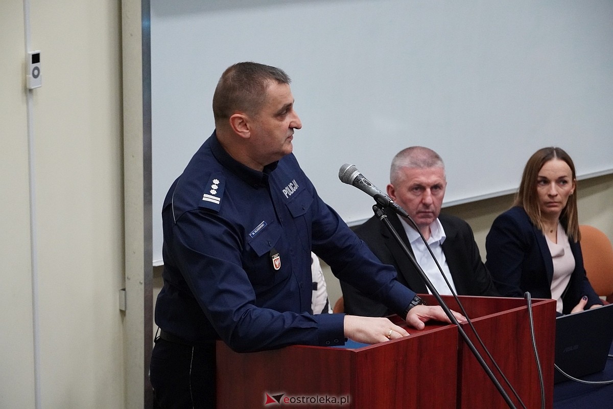 Debata społeczna z ostrołęcką policją - inauguracja [25.04.2024] - zdjęcie #27 - eOstroleka.pl