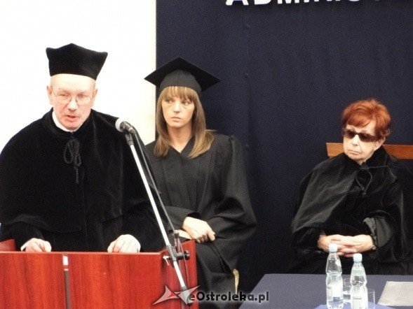 Inauguracja roku akademickiego na ostrołęckim WSAP (30.IX.2011) - zdjęcie #9 - eOstroleka.pl