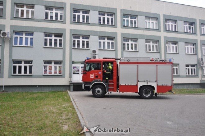 Ćwiczenia przeciwpożarowe w nowym szpitalu (5.X.2011) 	 - zdjęcie #3 - eOstroleka.pl