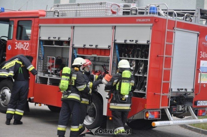Ćwiczenia przeciwpożarowe w nowym szpitalu (5.X.2011) 	 - zdjęcie #5 - eOstroleka.pl