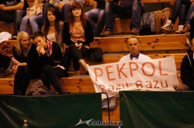 I liga siatkówki: Pekpol Ostrołęka - MKS MOS Będzin 3:0 (8.10.2011) - zdjęcie #31 - eOstroleka.pl