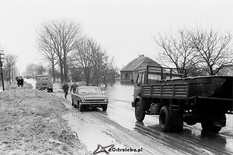 E. Gierek i W. Jaruzelski w Ostrołęce - powódź 1979r - zdjęcie #80 - eOstroleka.pl