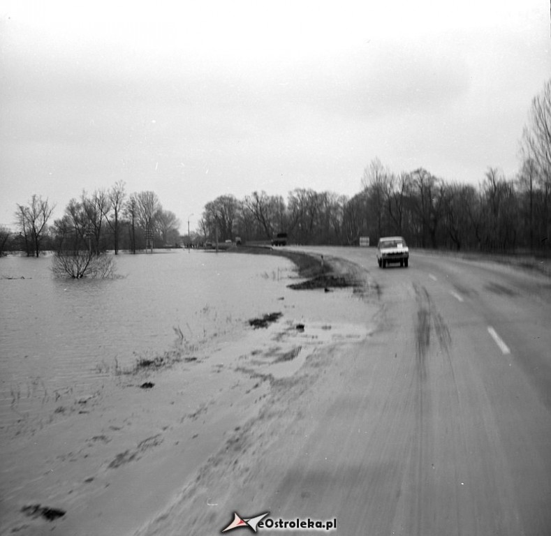 E. Gierek i W. Jaruzelski w Ostrołęce - powódź 1979r - zdjęcie #157 - eOstroleka.pl