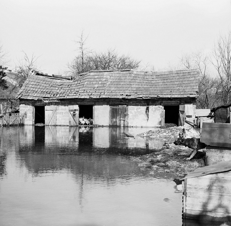 E. Gierek i W. Jaruzelski w Ostrołęce - powódź 1979r - zdjęcie #216 - eOstroleka.pl