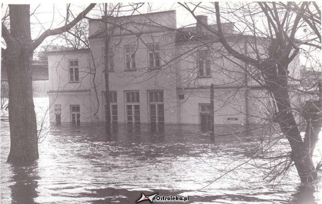 E. Gierek i W. Jaruzelski w Ostrołęce - powódź 1979r - zdjęcie #30 - eOstroleka.pl