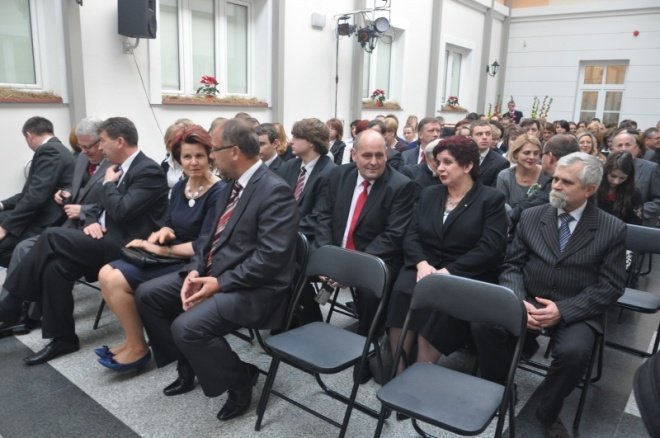 Stypendia Prezesa Rady Ministrów: Najzdolniejsi uczniowie nagrodzeni [29.XI.2011] - zdjęcie #3 - eOstroleka.pl