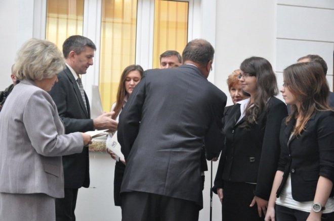 Stypendia Prezesa Rady Ministrów: Najzdolniejsi uczniowie nagrodzeni [29.XI.2011] - zdjęcie #21 - eOstroleka.pl