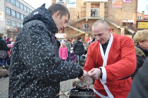 Moto Mikołaje 2011: Ponad 100 mikołajów pojawiło się dziś w Ostrolęce [3.XII.2011] - zdjęcie #33 - eOstroleka.pl
