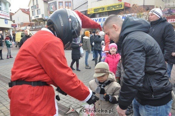 Moto Mikołaje 2011: Ponad 100 mikołajów pojawiło się dziś w Ostrolęce [3.XII.2011] - zdjęcie #34 - eOstroleka.pl