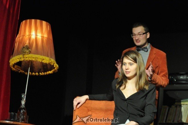 Spektakl Małe zbrodnie małżeńskie w klubie Oczko [10.I.2012] - zdjęcie #19 - eOstroleka.pl