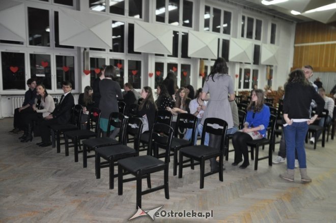 Debata Walentynkowa: „Pragnąć czy pożądać? Wszyscy chcą kochać - czyli porozmawiajmy o związkach”  [17,II,2012] - zdjęcie #1 - eOstroleka.pl