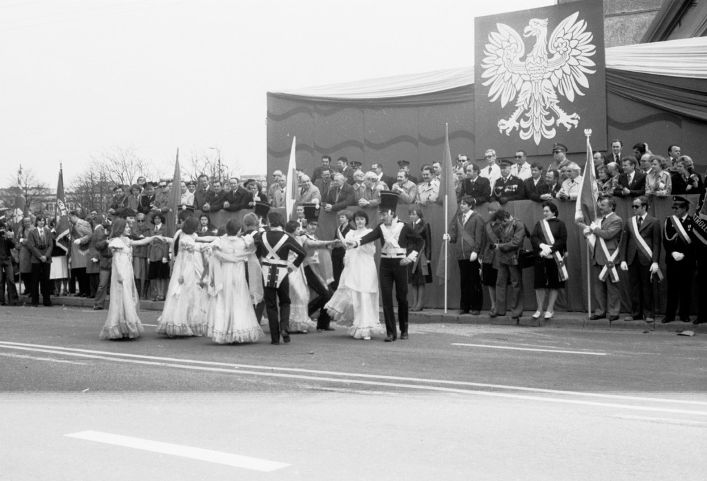 Pochódy 1 majowe 1958 - 1980 - zdjęcie #213 - eOstroleka.pl