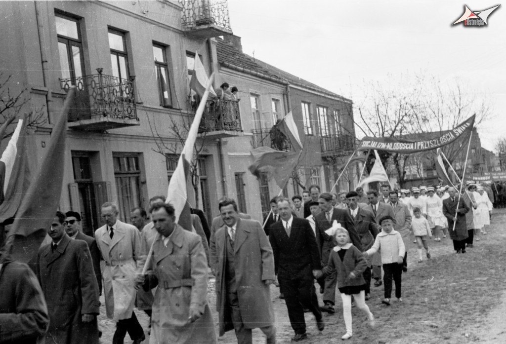 Pochódy 1 majowe 1958 - 1980 - zdjęcie #14 - eOstroleka.pl