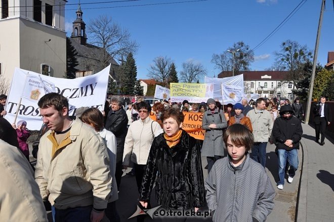 Marsz dla życia i rodziny [25.03.2012] - zdjęcie #8 - eOstroleka.pl
