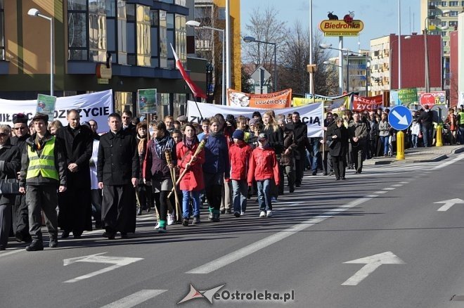Marsz dla życia i rodziny [25.03.2012] - zdjęcie #18 - eOstroleka.pl