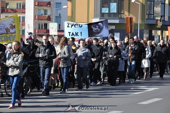 Marsz dla życia i rodziny [25.03.2012] - zdjęcie #25 - eOstroleka.pl