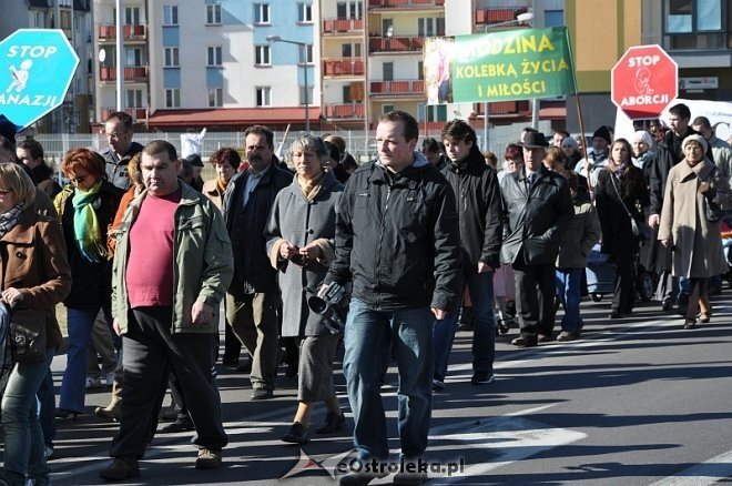 Marsz dla życia i rodziny [25.03.2012] - zdjęcie #36 - eOstroleka.pl