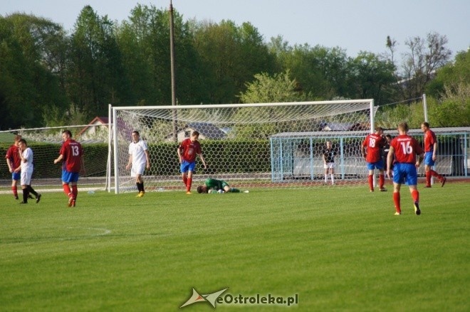 III liga: Narew Ostrołęka - Start Otwock [2.05.2012] - zdjęcie #10 - eOstroleka.pl