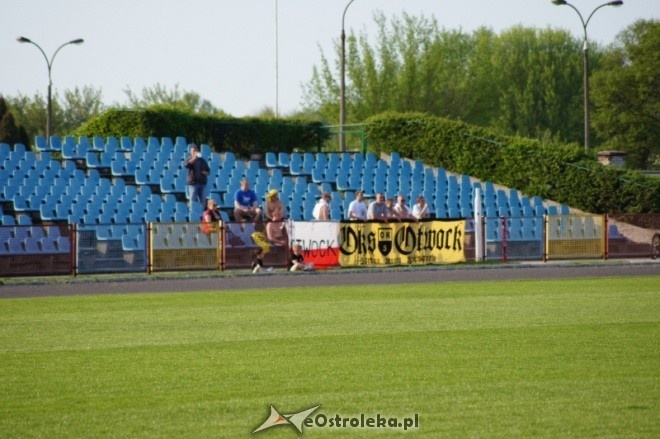 III liga: Narew Ostrołęka - Start Otwock [2.05.2012] - zdjęcie #11 - eOstroleka.pl