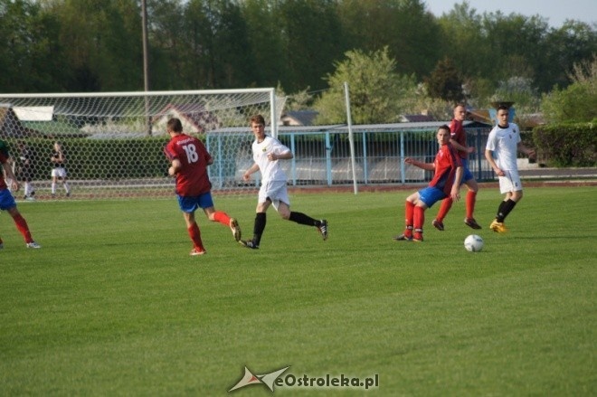 III liga: Narew Ostrołęka - Start Otwock [2.05.2012] - zdjęcie #18 - eOstroleka.pl