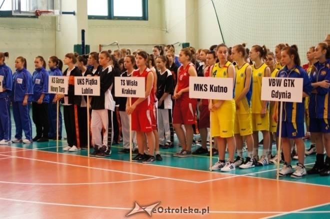 Otwarcie Koszykarskich Mistrzostw Polski Kadetek [19.05.2012] - zdjęcie #3 - eOstroleka.pl