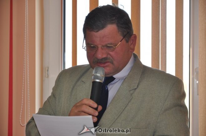 Ostra dyskusja podczas sesji rady gminy Czerwin [22.V.2012]  - zdjęcie #9 - eOstroleka.pl