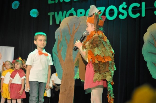 X Przegląd Dziecięcej Ekologicznej Twórczości Scenicznej [23.V.2012] - zdjęcie #4 - eOstroleka.pl
