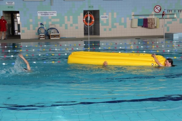 Bezpieczne pływanie w ostrołęckim aquaparku [6.VI.2012] - zdjęcie #28 - eOstroleka.pl
