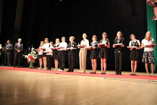V Samorządowa Gala Uczniowska [27.VI.2012] - zdjęcie #22 - eOstroleka.pl