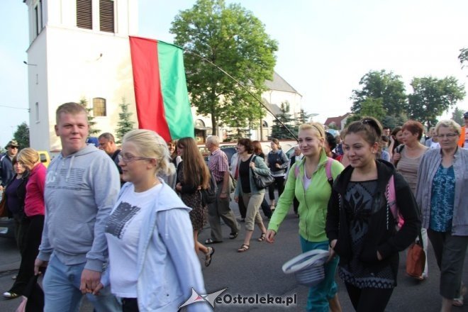 Wyruszyła XXVIII piesza pielgrzymka na Jasną Górę [1 VII 2012] - zdjęcie #23 - eOstroleka.pl