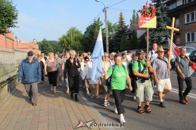 Wyruszyła XXVIII piesza pielgrzymka na Jasną Górę [1 VII 2012] - zdjęcie #30 - eOstroleka.pl