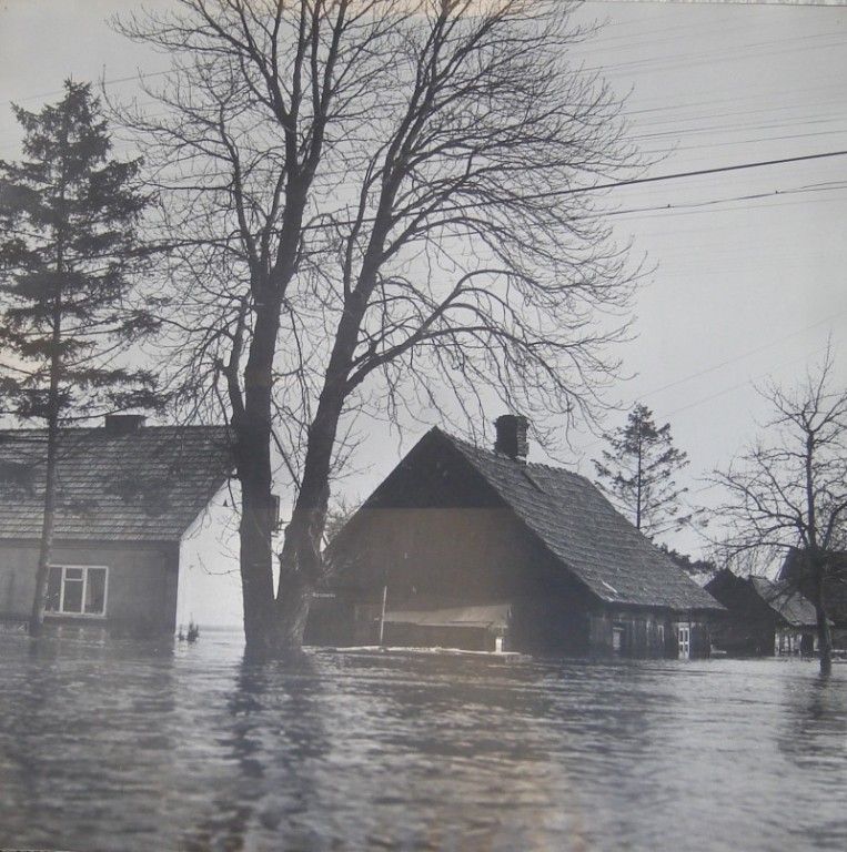 Powódź w Ostrołęce (wiosna 1979r.) - zdjęcie #12 - eOstroleka.pl