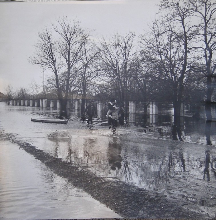 Powódź w Ostrołęce (wiosna 1979r.) - zdjęcie #21 - eOstroleka.pl