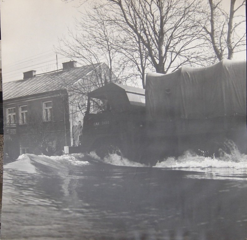 Powódź w Ostrołęce (wiosna 1979r.) - zdjęcie #46 - eOstroleka.pl