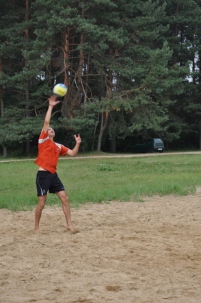 Huragan wygrał IV Otwarty Turniej Plażowej Piłki Siatkowej Mikstów [26.08.2012] - zdjęcie #14 - eOstroleka.pl
