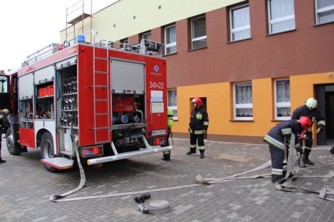 Zakażenie wąglikiem i pożar w Przedszkolu Miejskim nr 17 [20 IX 2012] - zdjęcie #42 - eOstroleka.pl