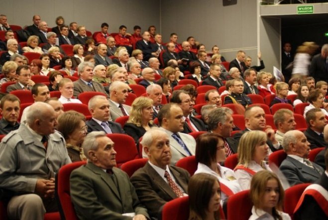 Uroczysta sesja Rady Miasta  - zdjęcie #20 - eOstroleka.pl