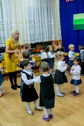 Pasowanie na przedszkolaka w Przedszkolu Miejskim nr 17 [22 XI 2012] - zdjęcie #75 - eOstroleka.pl